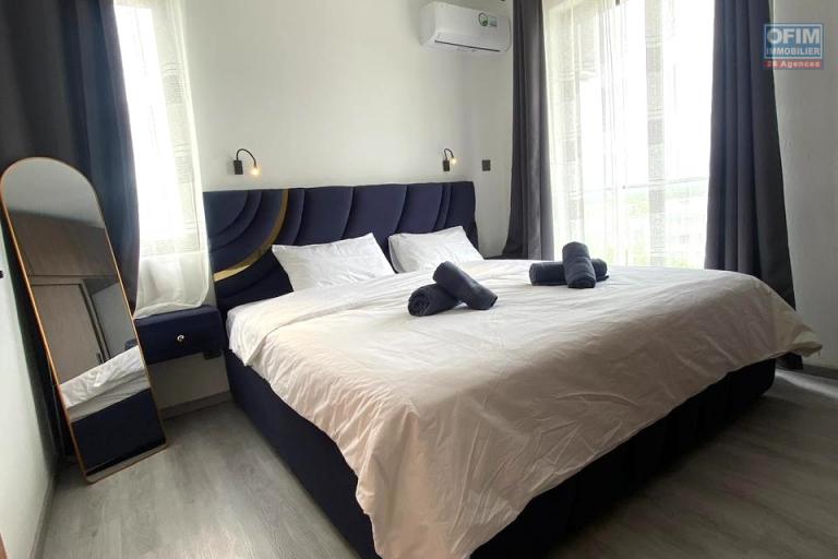 Rental Apartment FLIC EN FLAC - ALBION – photo 12 of 13 – Bright bedroom