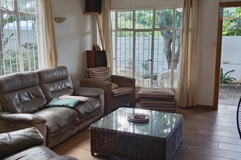 POINTE AUX CANNONIERS - Family home with separate apartment – Quiet neighborhood, close to the beach