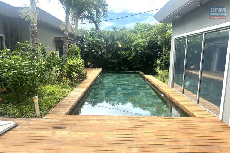Tamarin – Mid-term rental. Pleasant 3-bedroom villa located in a residential, secure and peaceful area.