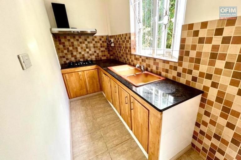 Charming three-bedroom villa with an office and swimming pool in a quiet location in Flic En Flac for rent.