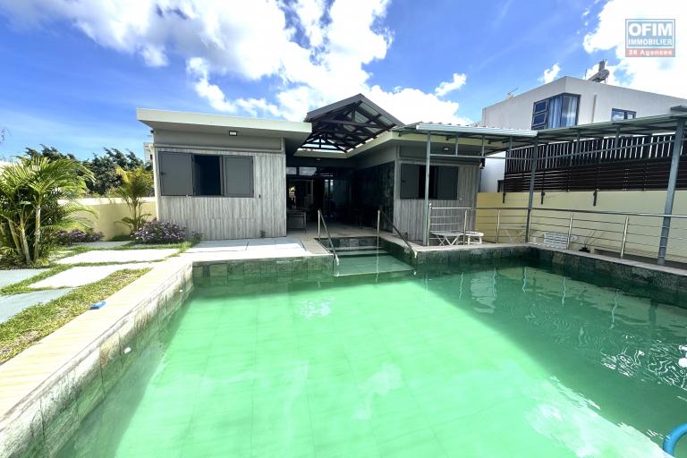 4-bedroom house with pool and rooftop terrace &ndash; Long-term rental in Flic en Flac