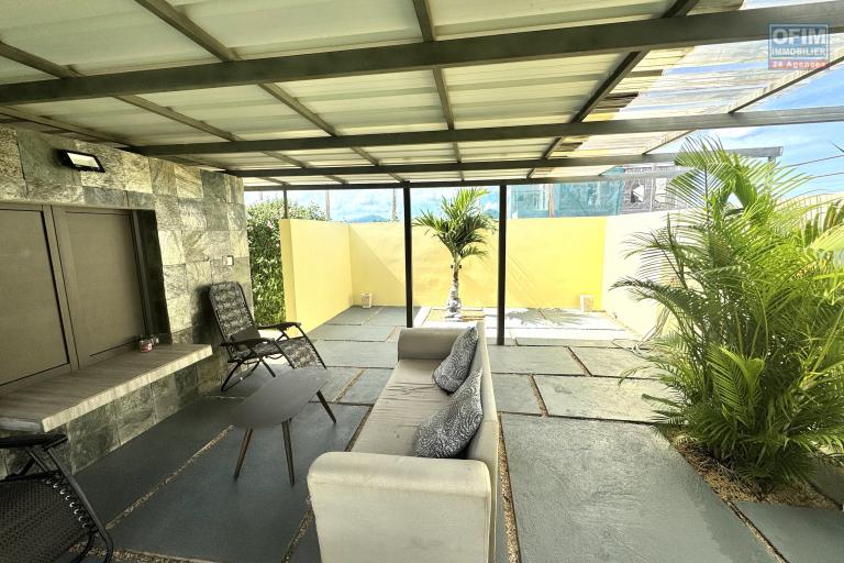 4-bedroom house with pool and rooftop terrace &ndash; Long-term rental in Flic en Flac