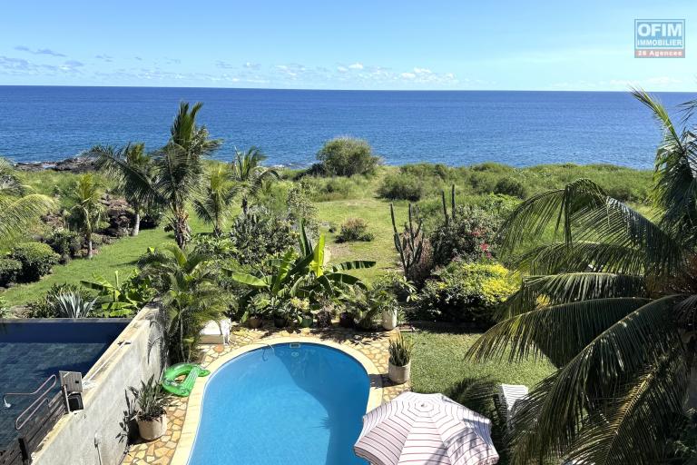 Flic en Flac &ndash; For Rent: Beautiful 3-Bedroom Beachfront Apartment