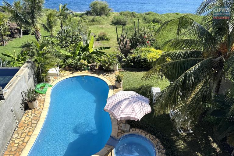 Flic en Flac &ndash; For Rent: Beautiful 3-Bedroom Beachfront Apartment