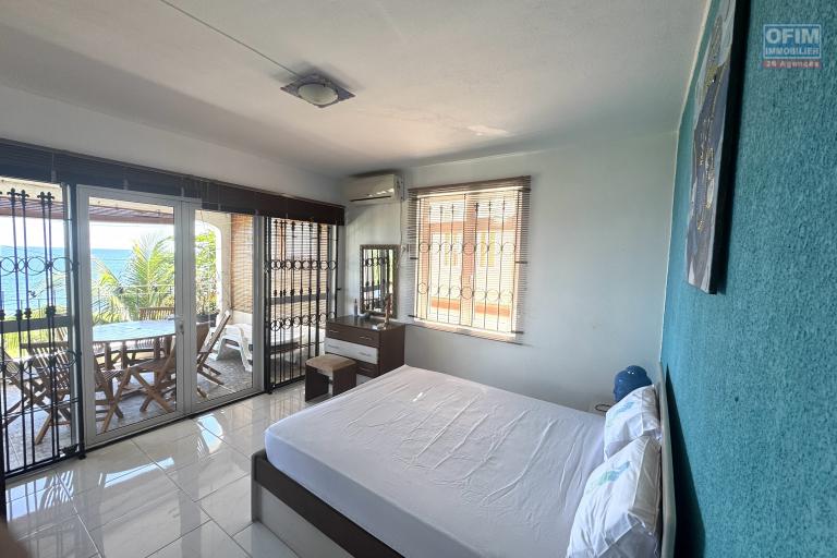 Flic en Flac &ndash; For Rent: Beautiful 3-Bedroom Beachfront Apartment