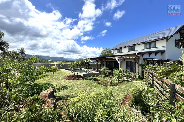 3-bedroom villa for rent – Tamarin, near golf