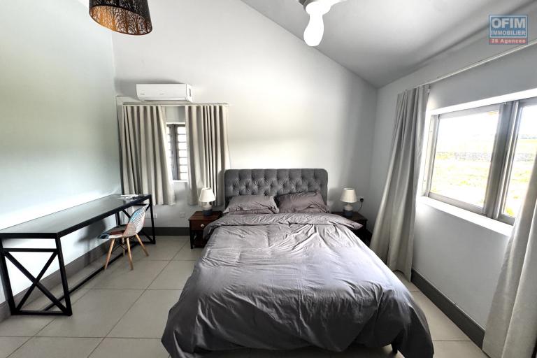 3-bedroom villa for rent – Tamarin, near golf