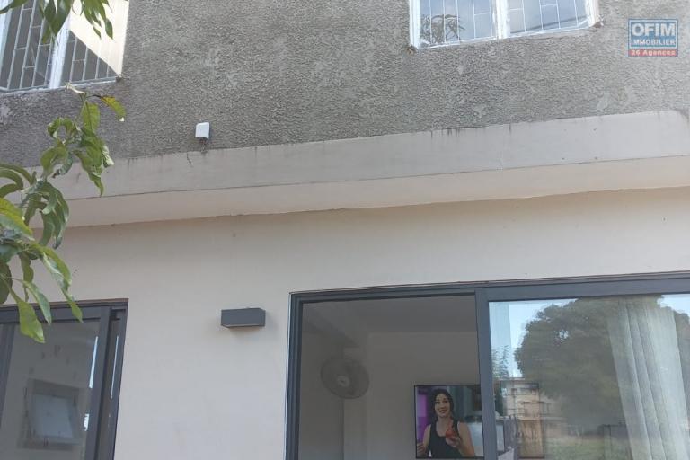 Opportunity not to be missed, 2 studios, GRAND BAIE center