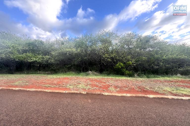 Sale Land TAMARIN - RIVIERE NOIRE - MORNE – photo 3 of 4 – Land