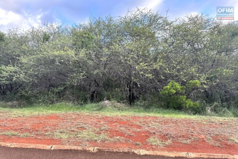 Sale Land TAMARIN - RIVIERE NOIRE - MORNE – photo 4 of 4 – Land