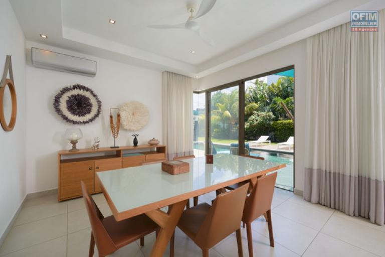 I am offering you, off the record, long-term rental in Cap Malheureux.