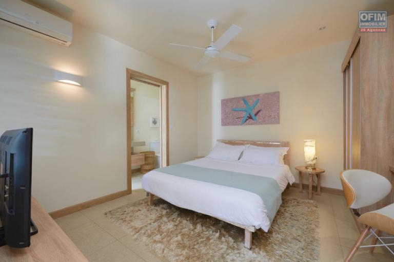 For sale: villa in a prestigious residence accessible to foreigners. Two minutes from the center of Grand Baie.