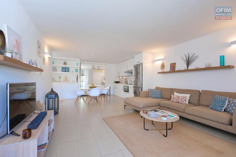 For sale: one bedroom apartment on the 1st floor, furnished and equipped, accessible to foreigners in Mont Choisy.