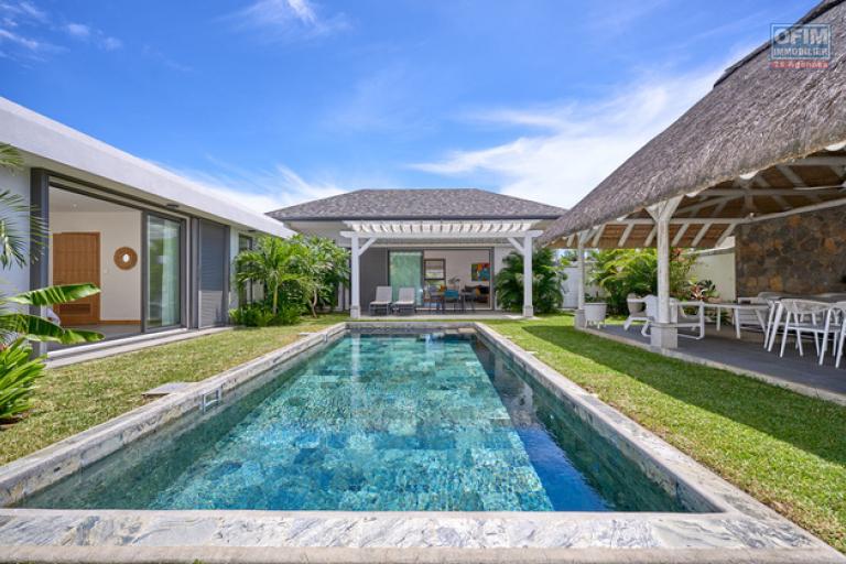 For sale: magnificent villa in a residence accessible to foreigners in Grand Baie, La Salette.