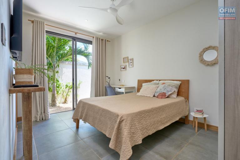 For sale: magnificent villa in a residence accessible to foreigners in Grand Baie, La Salette.