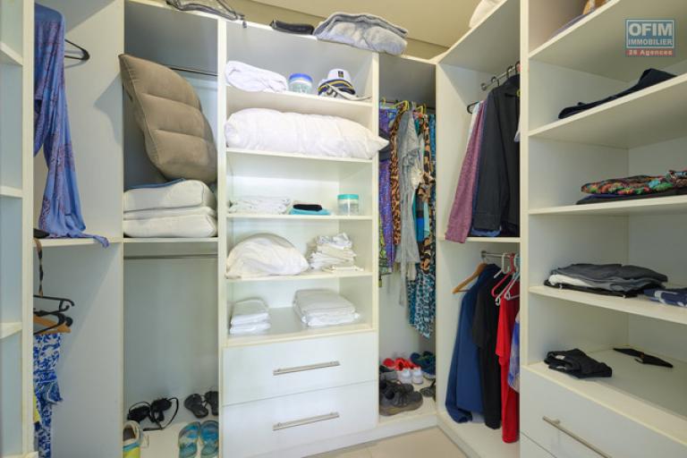 For sale: magnificent 3-bedroom en suite apartment accessible to foreigners in Bain Bœuf.