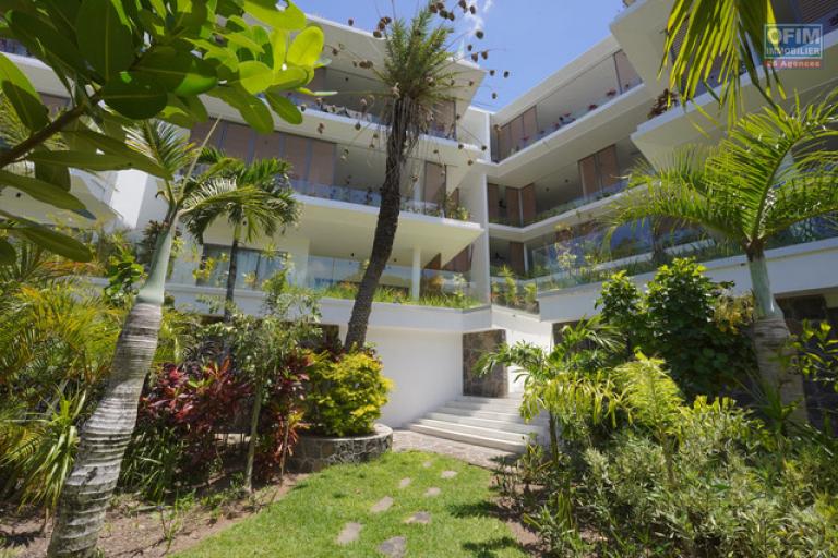 For sale: 3-bedroom apartment accessible to foreigners in Pointe aux Cannoniers.