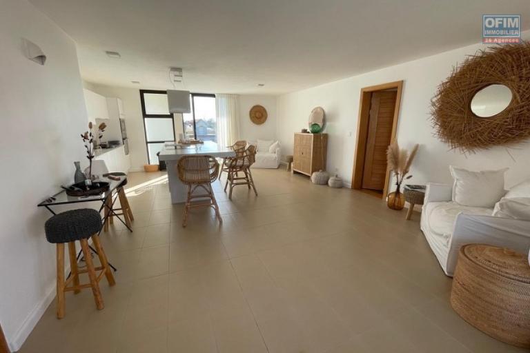 For sale: 3-bedroom penthouse, fully furnished and equipped, accessible to foreigners in Mont Choisy.