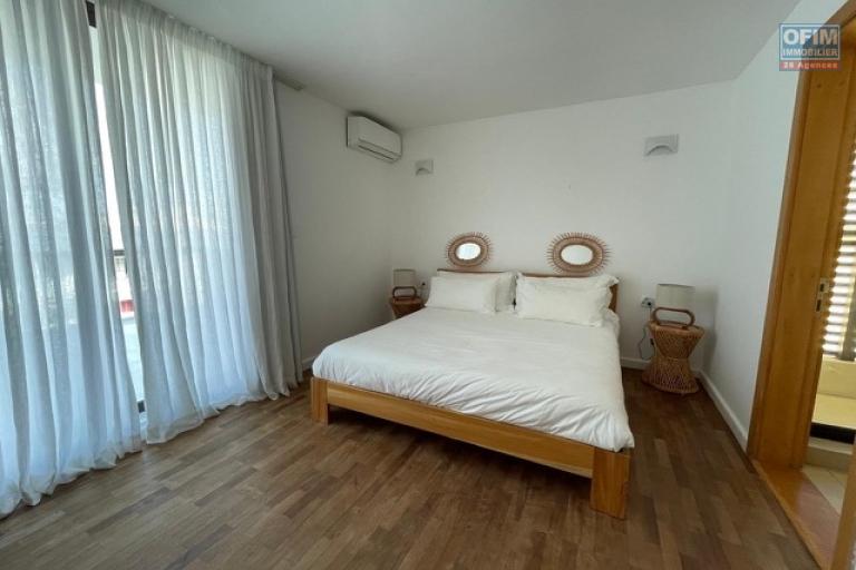 For sale: 3-bedroom penthouse, fully furnished and equipped, accessible to foreigners in Mont Choisy.