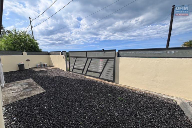 Sale House / Villa GRAND BAIE - PEREYBERE - POINTE AUX CANONNIERS – photo 10 of 10 – Courtyard
