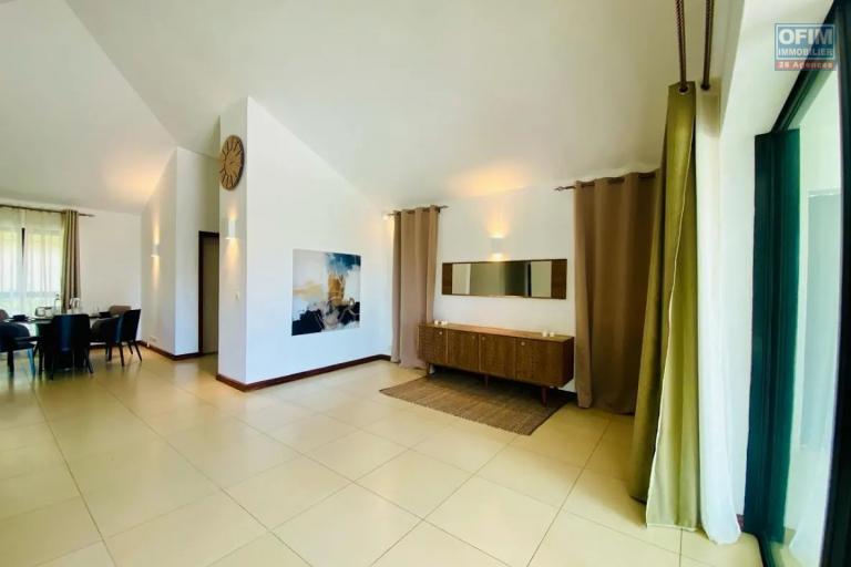 Sales House / Villa GRAND BAIE - PEREYBERE - POINTE AUX CANONNIERS – photo 6 of 12