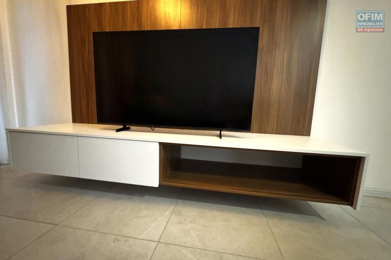 Superb luxury 3-bedroom apartment for rent in Flic en Flac &ndash; 2 minutes from the beach