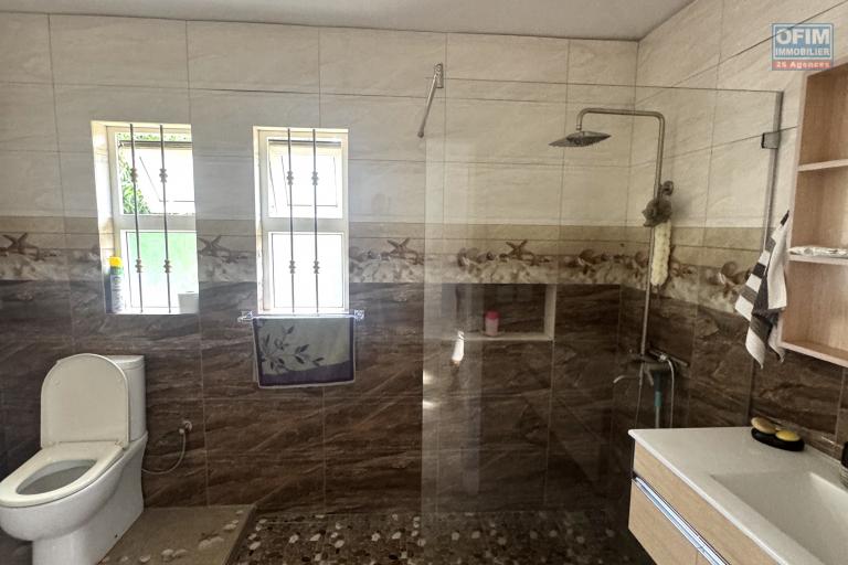 Sale House / Villa FLIC EN FLAC - ALBION – photo 14 of 18 – Bathroom
