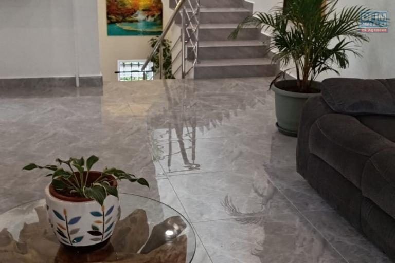 For sale &ndash; New villa (built in 2025) in the center of Grand Baie