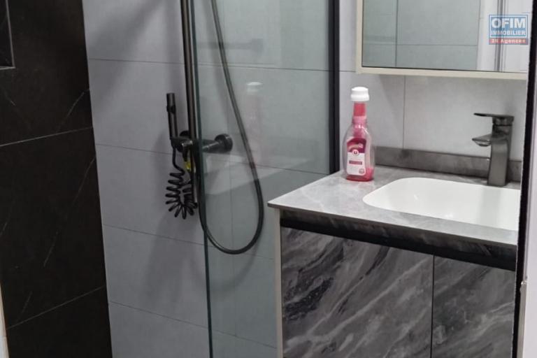 RENT: Grand Baie center, new villa, 3 en-suite bedrooms. Premium location