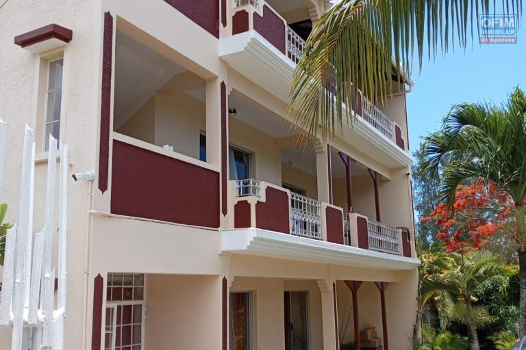 Large, Quiet and Secure Apartment - 2/3 Bedrooms - 125m² - Grand Baie Exit