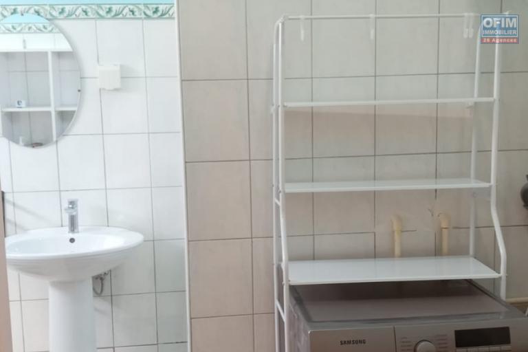 For rent &ndash; 2-bedroom air-conditioned apartment &ndash; Cap Malheureux