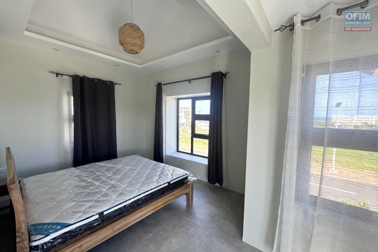  Flic en Flac for sale beautiful 4 bedroom villa delivery June 2025 with ocean view, swimming pool and garage located in a residential and secure area.