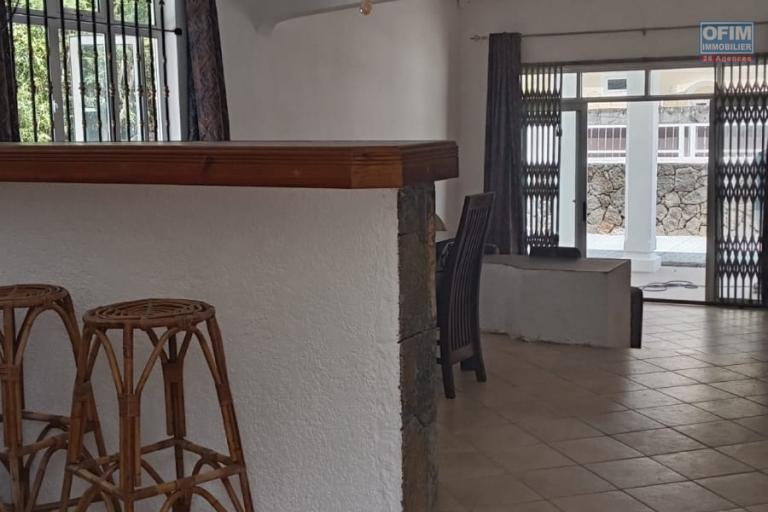FOR RENT - 3-bedroom villa &ndash; Pereyb&egrave;re