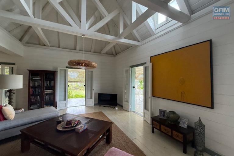 Sale House / Villa FORBACH - MAPOU – photo 7 of 16 – Bright living room