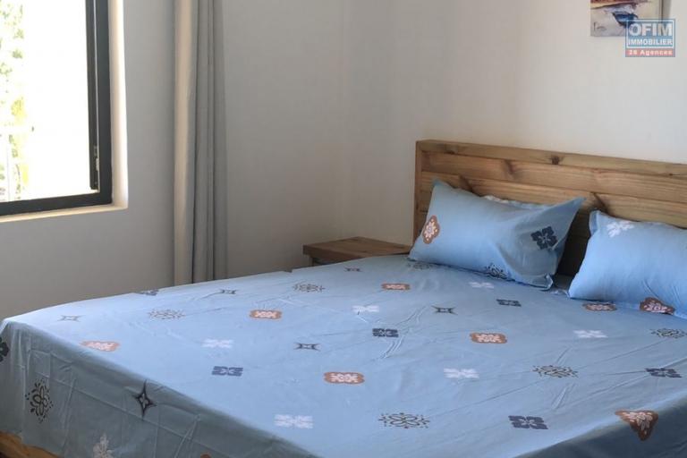 Sale Apartment GRAND BAIE - PEREYBERE - POINTE AUX CANONNIERS – photo 6 of 10 – Bright bedroom