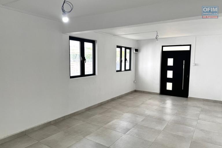 Renovated house for rent in Sodnac, Mauritius &ndash; 3 bedrooms + office, ideal location