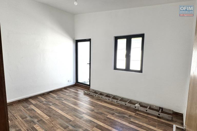 Renovated house for rent in Sodnac, Mauritius &ndash; 3 bedrooms, ideal setting