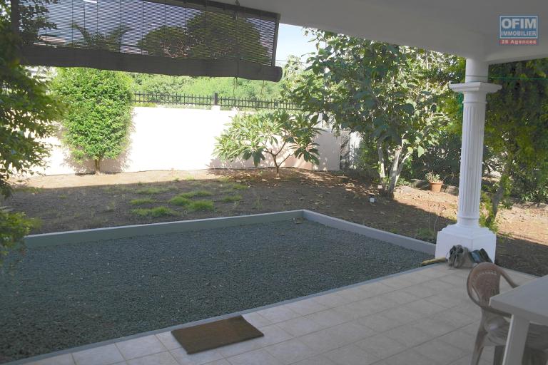 Flic en Flac, Mauritius &ndash; For sale: pleasant 4-bedroom villa located in a quiet, residential area, just 2 minutes from the beach and shops.