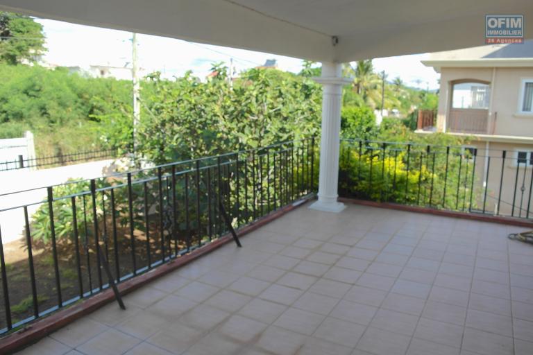 Flic en Flac, Mauritius &ndash; For sale: pleasant 4-bedroom villa located in a quiet, residential area, just 2 minutes from the beach and shops.