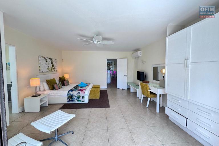 Rental Apartment MONT CHOISY - TROU AUX BICHES – photo 8 of 12 – Living area