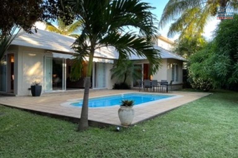FOR RENT &ndash; Grand Baie &ndash; Charming villa with landscaped garden and swimming pool &ndash; Mauritius