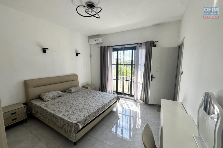 Albion 2-bedroom apartment with pool, located on the first floor, in a quiet area