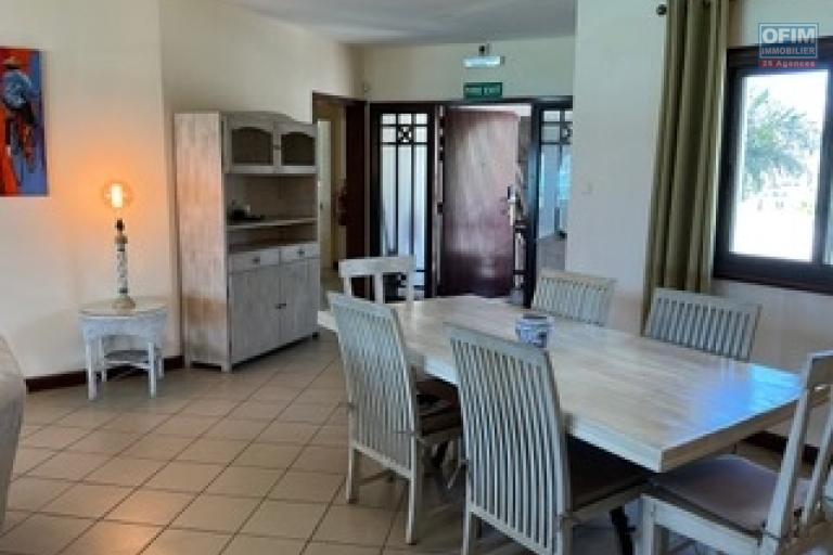 For rent &ndash; Superb 3-bedroom apartment facing the sea &ndash; Grand Baie