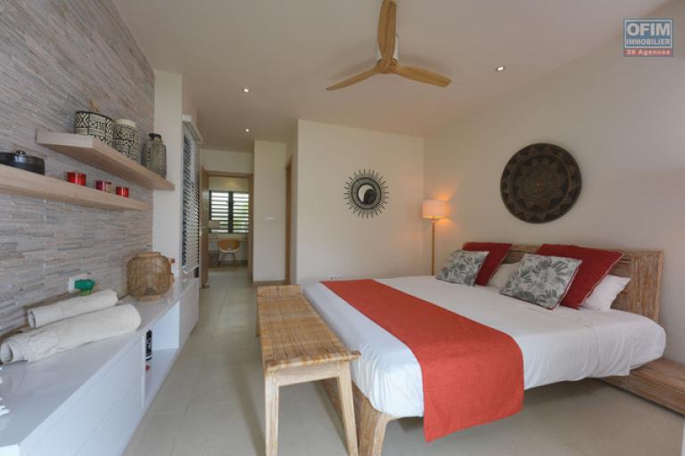 For sale: magnificent villa in a residence accessible to foreigners in Grand Baie, La Salette.