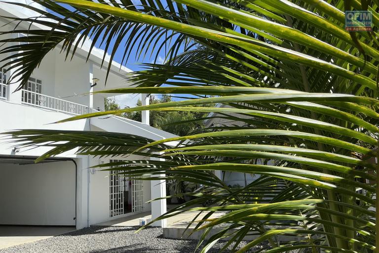 FOR RENT &ndash; Elegant 5-Bedroom Family Villa in Pereyb&egrave;re