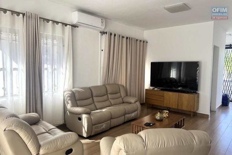 Flic en Flac, Mauritius – Superb, recently built 3-bedroom apartment with pool and garage