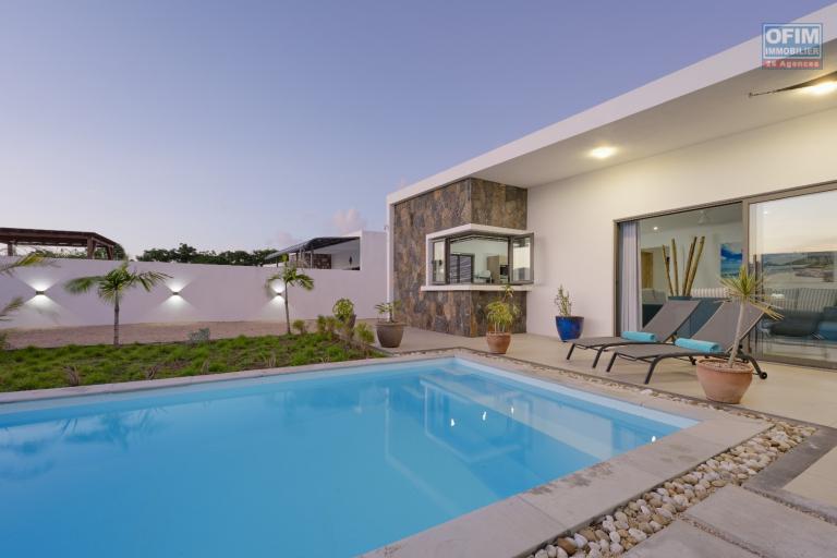 FOR SALE – Elegant contemporary villa in Grand Baie, Mauritius. Local market only