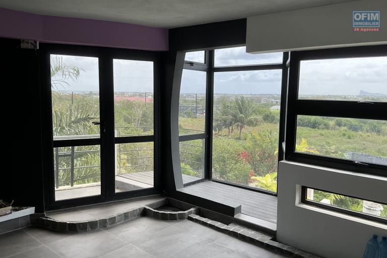 Sales House / Villa GRAND BAIE - PEREYBERE - POINTE AUX CANONNIERS – photo 4 of 15