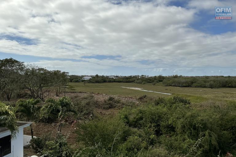 Sales House / Villa GRAND BAIE - PEREYBERE - POINTE AUX CANONNIERS – photo 13 of 14