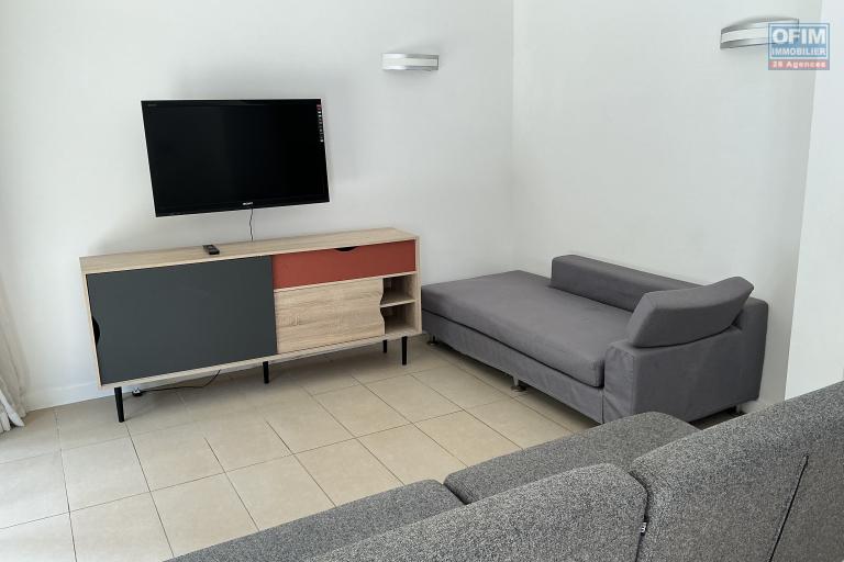 LOCAL MARKET. AZURI SMART CITY ROCHES NOIRES - 3 BEDROOM DUPLEX WITH ROOFTOP AND SEA VIEW